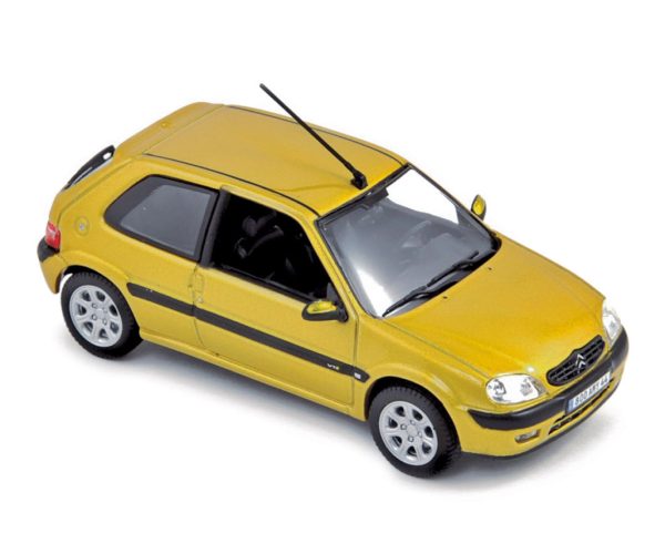 Citroën Saxo VTS 2000 Jaune Héliodore 1/43
