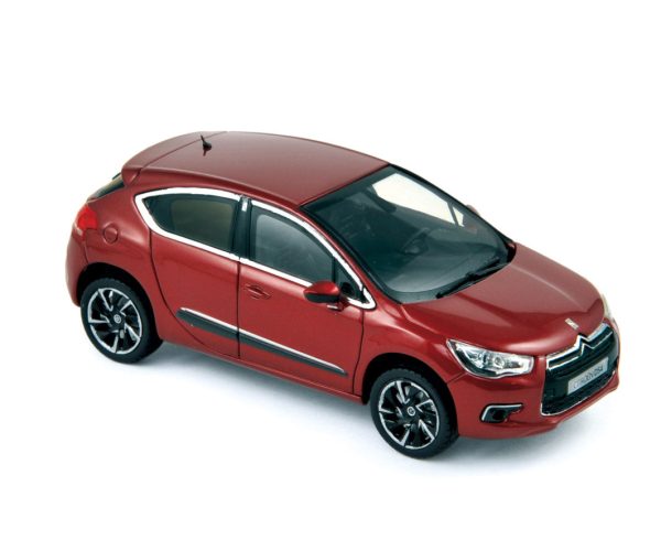 Citroën DS4 2011 Rouge Babylone 1/43