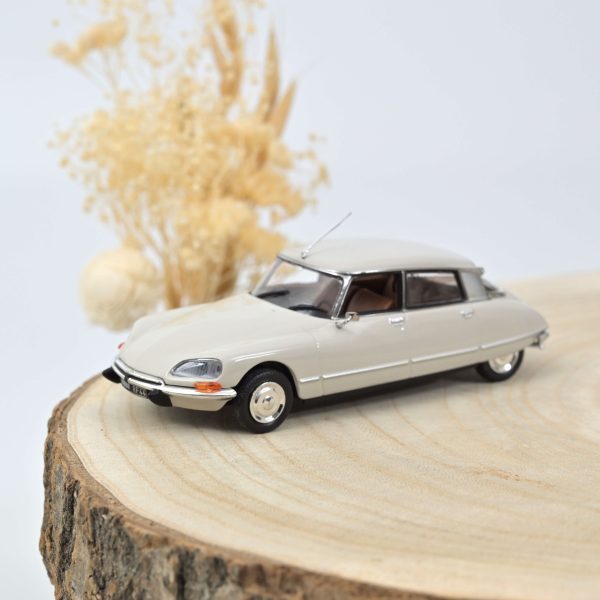 Citroën DS 23 Pallas 1973 Beige Albatros 1/43