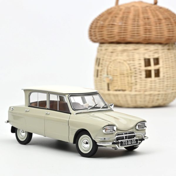 Citroën Ami 6 1965 Blanc Paros 1/18