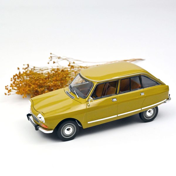 Citroën Ami 8 Club 1969 Bouton d'Or Jaune 1/18