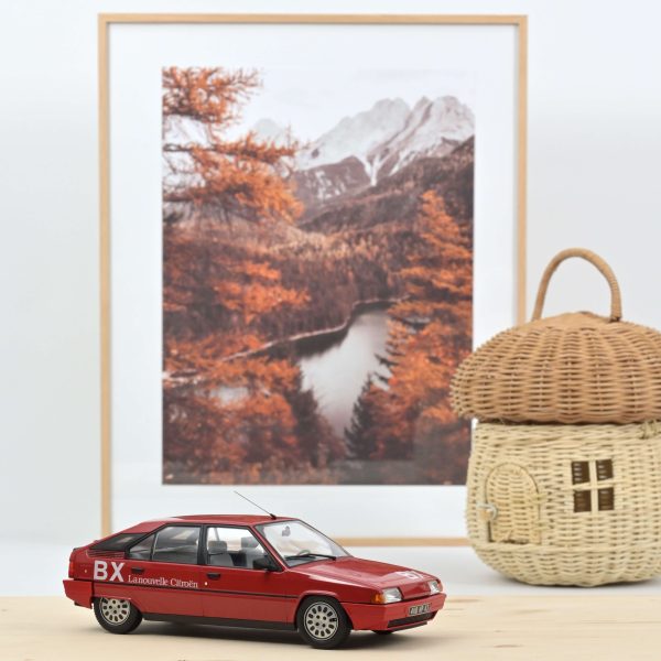 Citroën BX 1982 - BX La Nouvelle Citroën 1/18 - 82pcs