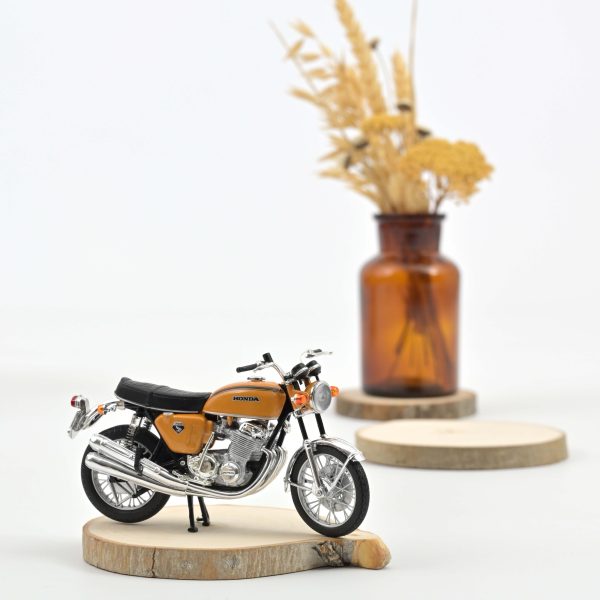 Honda CB750 1969 Orange métallisé 1/18