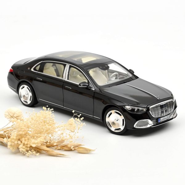 Mercedes-Maybach S 680 4MATIC 2021 Noir 1/18