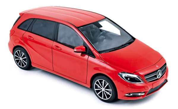 Mercedes-Benz B-Klasse 2011 Rouge 1/18 - 1000pcs