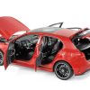 Mercedes-Benz Classe A 2018 Rouge 1/18 – Image 2