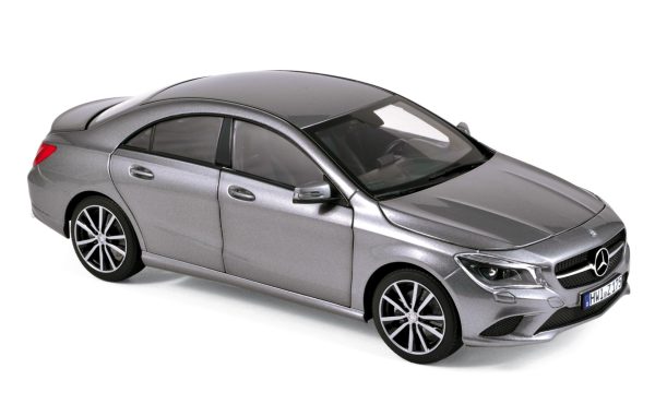 Mercedes-Benz Classe CLA 2013 Gris métallisé 1/18