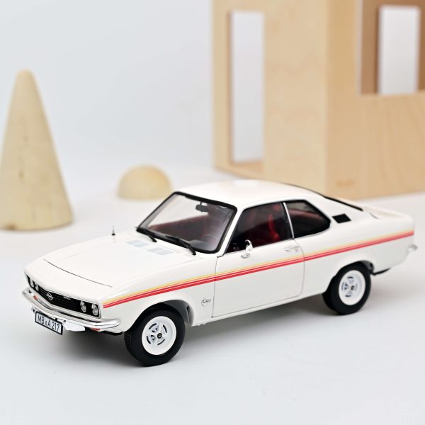 Opel Manta Swinger 1975 Blanc 1/18
