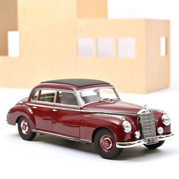 Mercedes-Benz 300 1955 Rouge foncé 1/18
