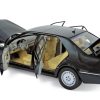 Mercedes-Benz S320 1997 Noir métallisé 1/18 – Image 2