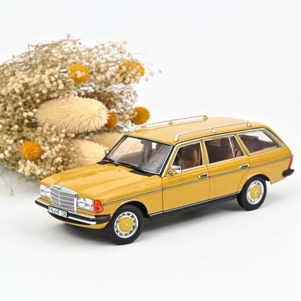 Mercedes-Benz 200 T 1982 Jaune 1/18