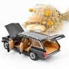 Mercedes-Benz 200 T 1982 Noir 1/18 – Image 2
