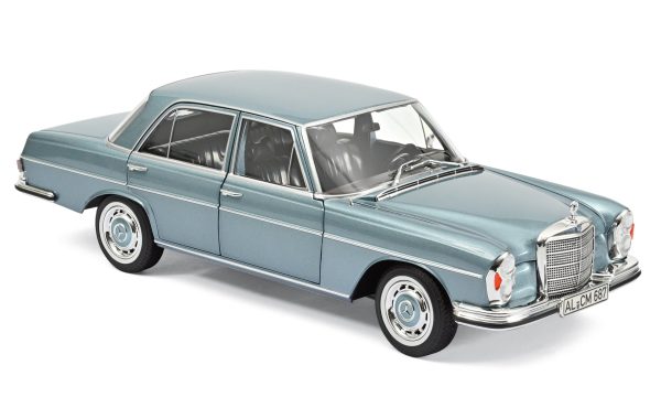 Mercedes-Benz 280 SE 1968 Bleu clair métallisé 1/18