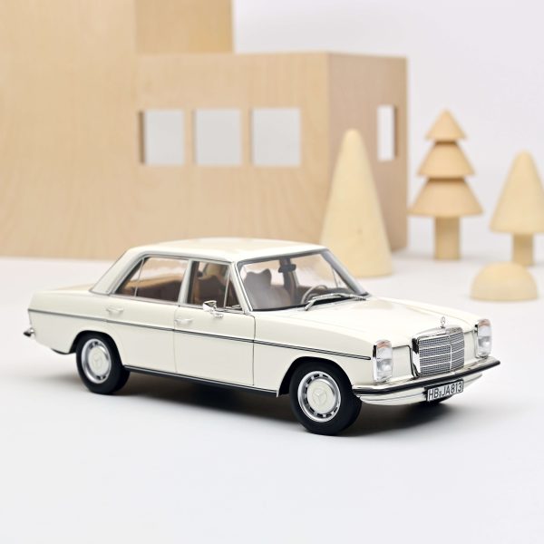 Mercedes-Benz 200 1968 Blanc 1/18