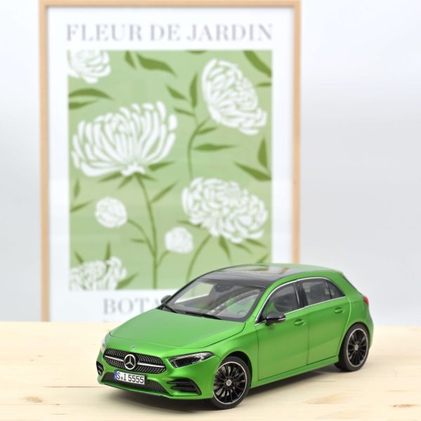 Mercedes-Benz Classe A AMG-Line 2018 Vert métallisé 1/18 - 200pcs