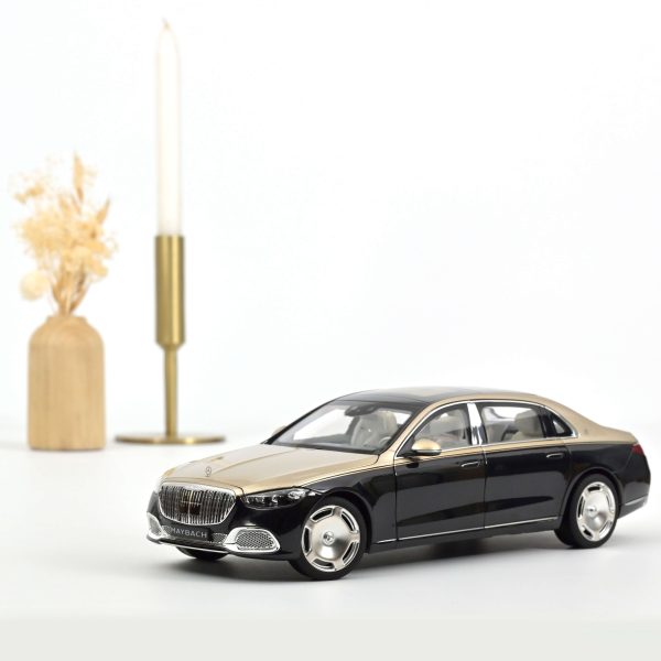 Mercedes-Maybach S 680 4MATIC 2021 Or métallisé/Noir métallisé 1/18
