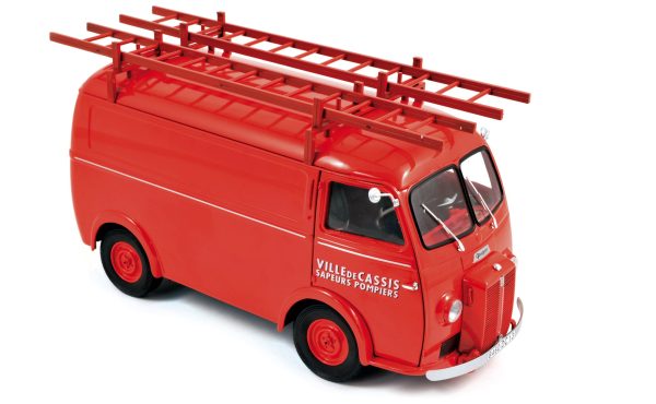 Peugeot D4A 1955 avec échelles Pompiers 1/18