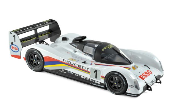 Peugeot 905 1992 24H Le Mans Dalmas/Warwick/Blundell Vainqueur 1/18