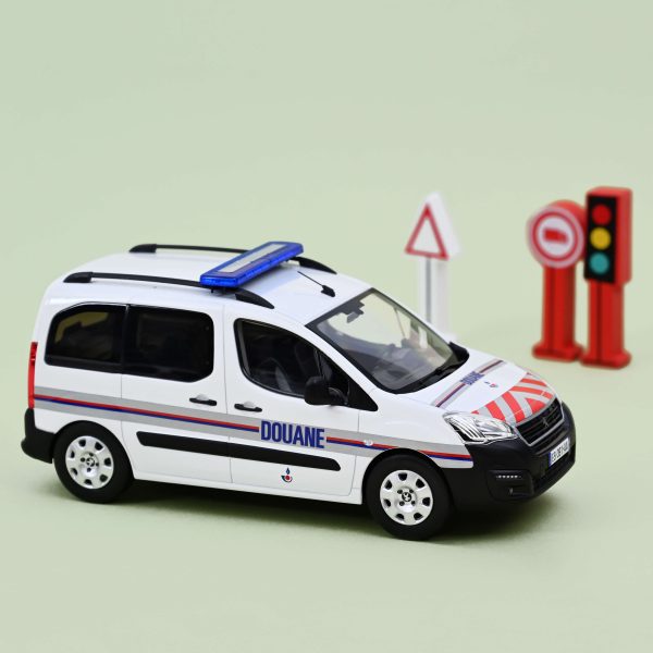 Peugeot Partner 2016 Douanes 1/18 - 100pcs