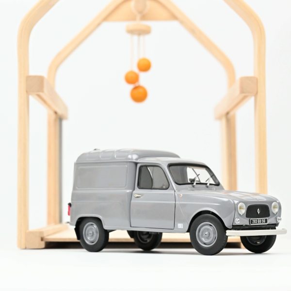 Renault 4 Fourgonnette 1965 Gris 1/18