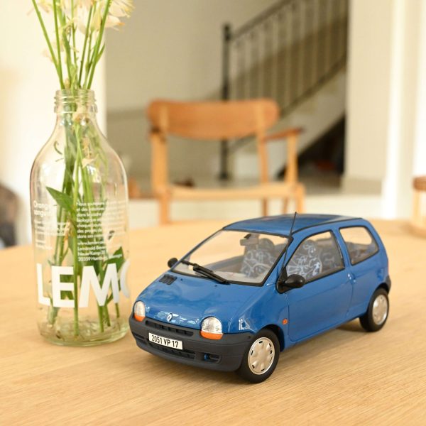 Renault Twingo 1995 Bleu Cyan 1/18