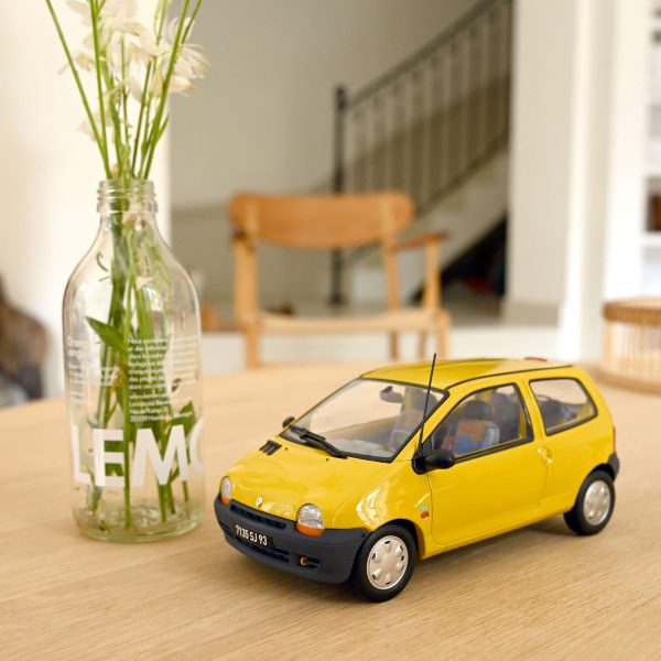 Renault Twingo 1996 Lemon Jaune&United deco 1/18