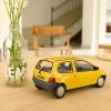 Renault Twingo 1996 Lemon Jaune&United deco 1/18 – Image 2