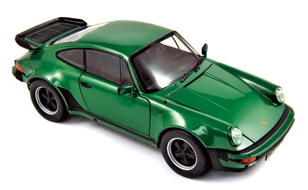 Porsche 911 Turbo 3.3L 1975 Vert métallisé 1/18