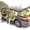 Porsche Panamera Turbo 2009 Brun Topas 1/18 – Image 2