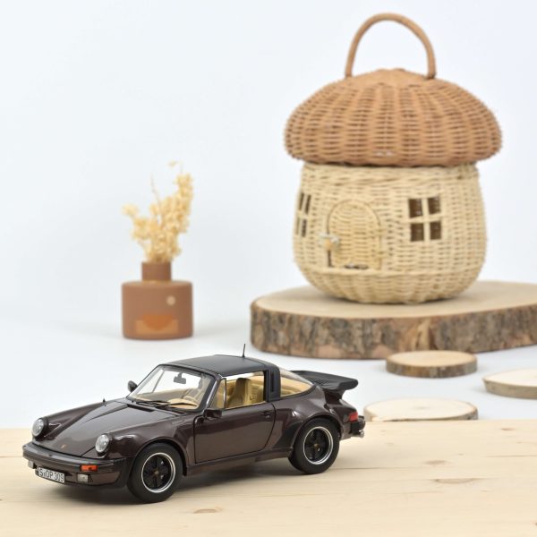 Porsche 911 Turbo Targa 1987 Marron métallisé 1/18
