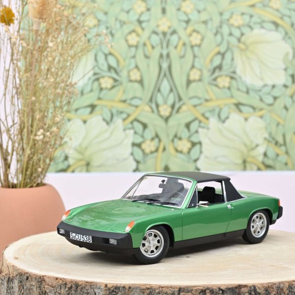 VW-Porsche 914 2.0 1975 Vert métallique 1/18