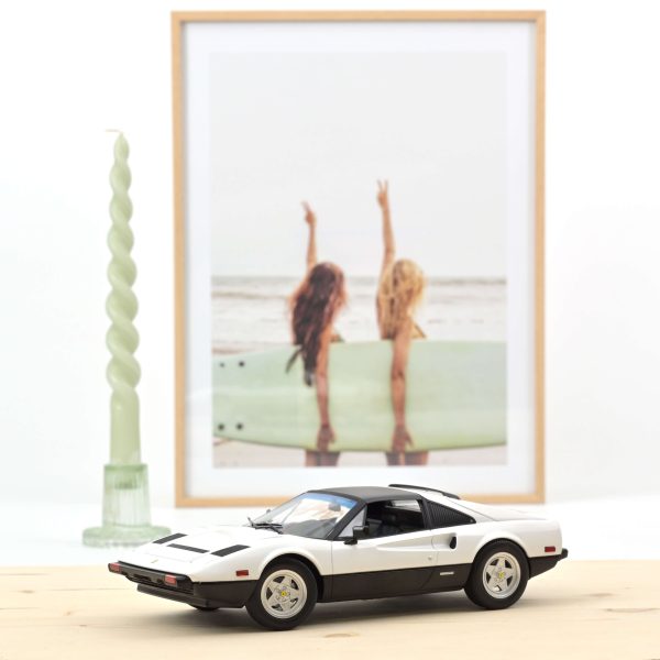 Ferrari 308 GTS 1982 Blanc et Noir 1/18 - 200pcs