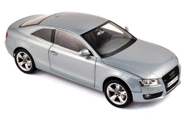 Audi A5 Coupe 2007 Monzasilver 1/18