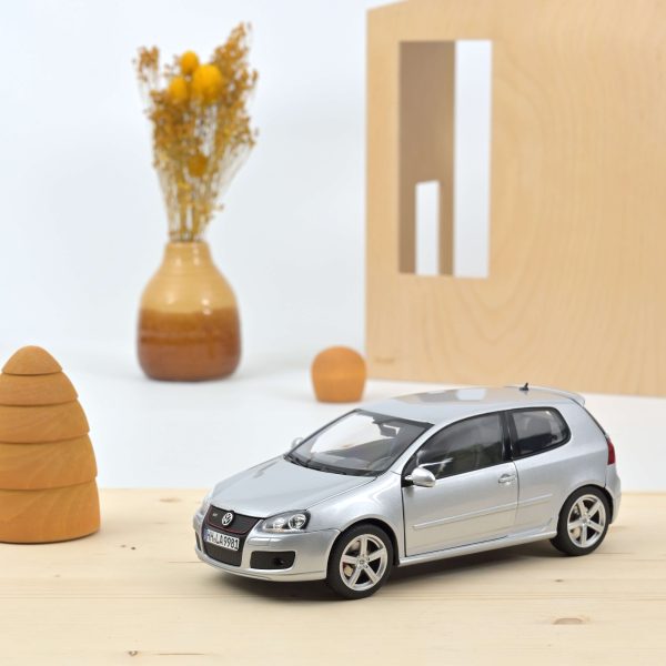 VW Golf GTI Pirelli 2007 Argent 1/18