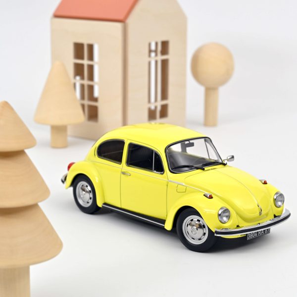 VW 1303 1973 Jaune 1/18 - 200pcs