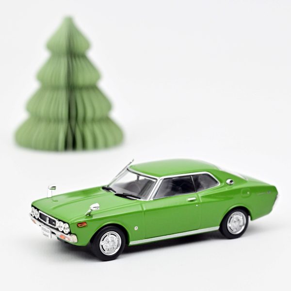 Nissan Laurel Hard Top 2000 1972 Vert 1/43