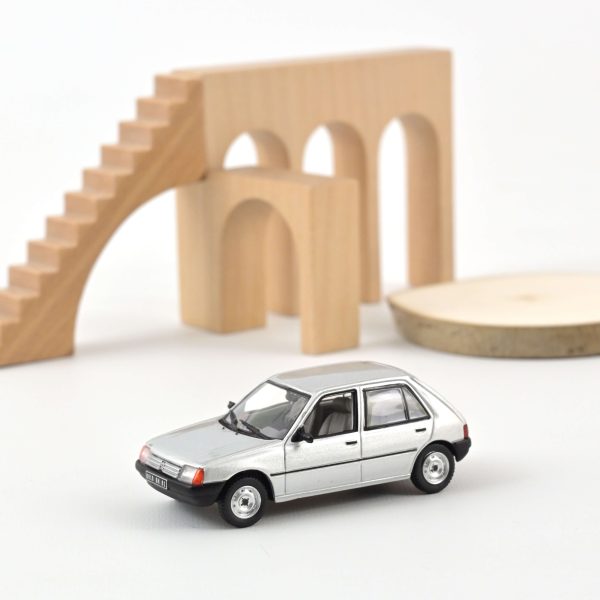 Peugeot 205 GL 1988 Futura Gris 1/43