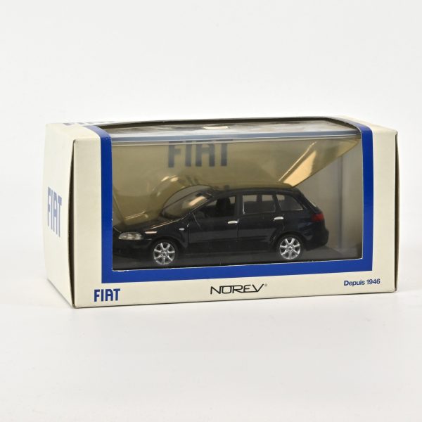 Fiat Nuova Croma 2005 Bleu Métallique 1/43