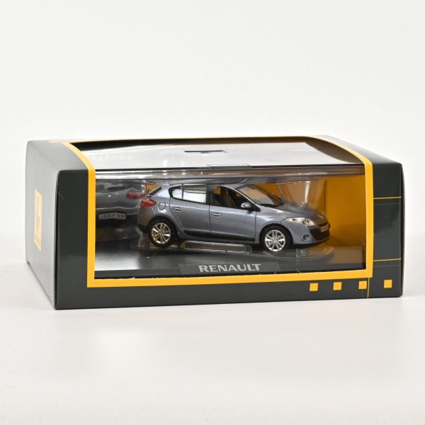 Renault Megane Berline Bleu 1/43
