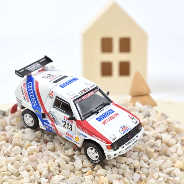 Mitsubishi Pajero 1992 Dakar Rally 213 K.Shinozuka 1/43